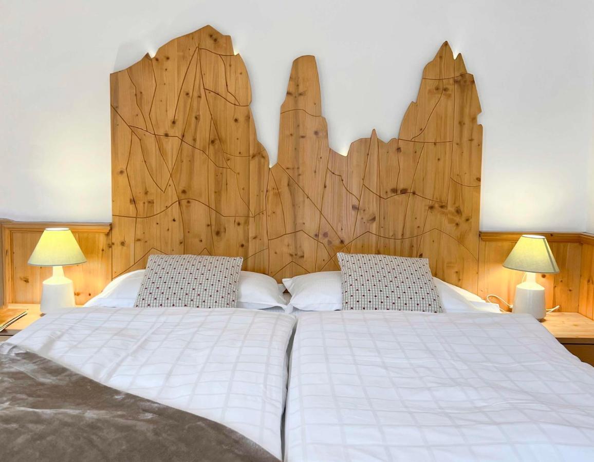 Alledolomiti Boutique Lake Hotel - Adults Friendly Molveno Exteriör bild