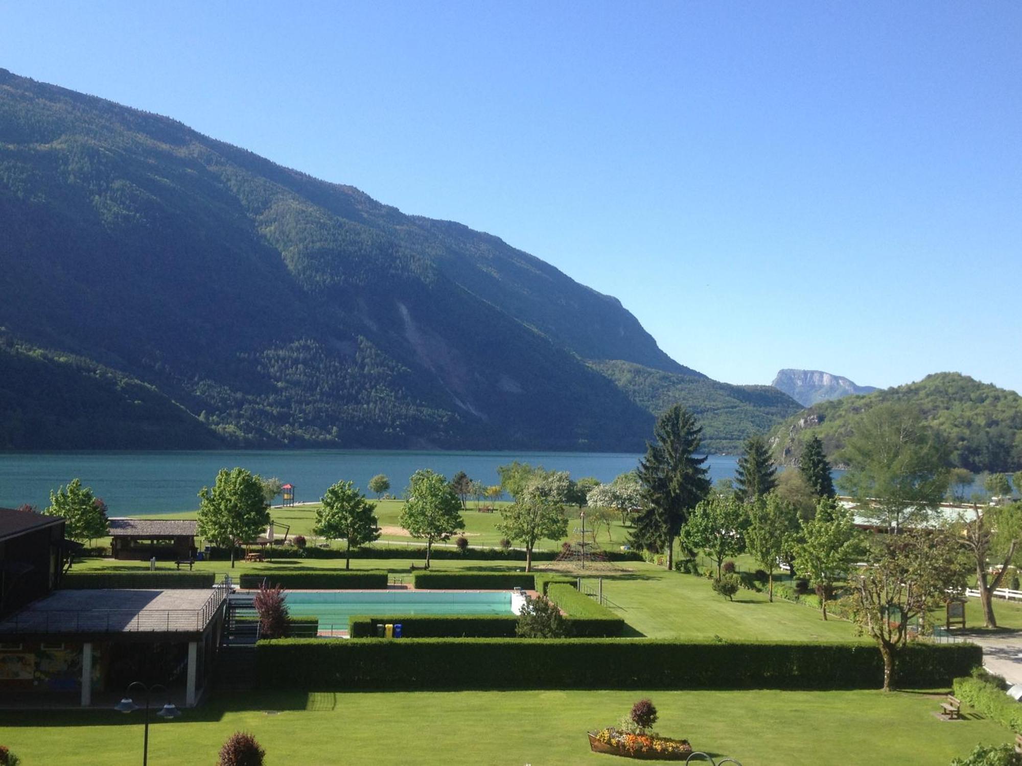 Alledolomiti Boutique Lake Hotel - Adults Friendly Molveno Exteriör bild