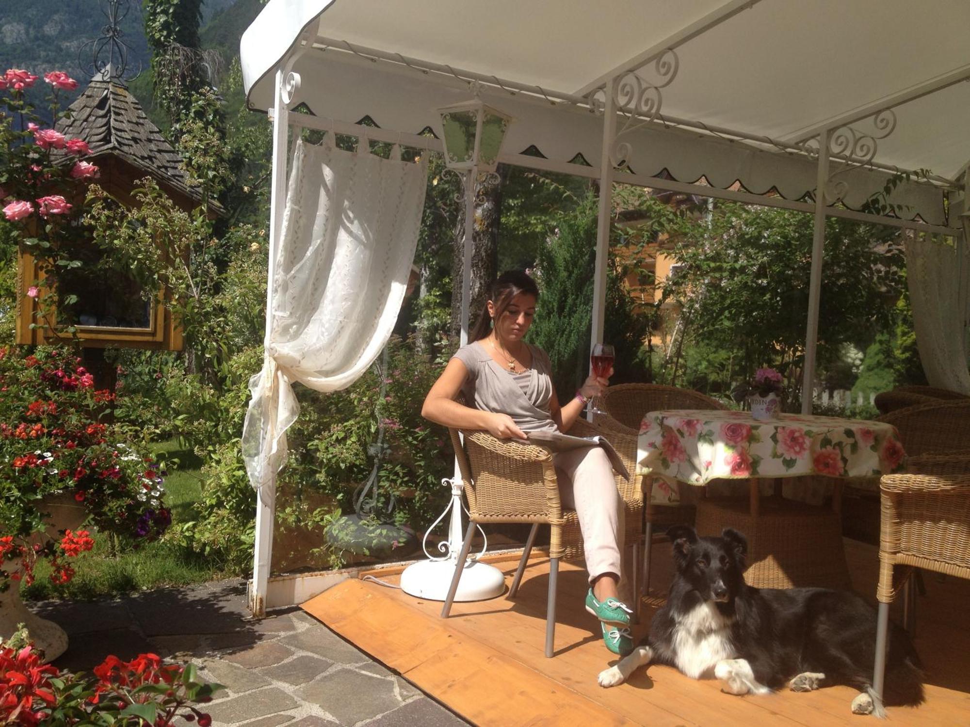 Alledolomiti Boutique Lake Hotel - Adults Friendly Molveno Exteriör bild
